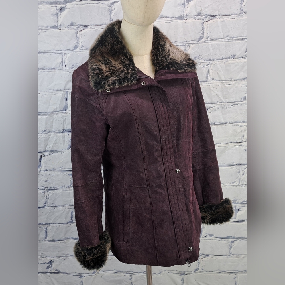 Danier Women's Leather Jacket Winter Coat with Fur Trim Purple Zip Cuffs Small - Picture 4 of 16